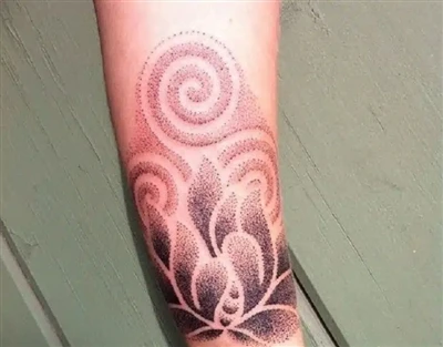 ¿Qué es un tatuaje de puntillismo?