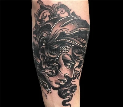 Medusa para tatuaje Spark