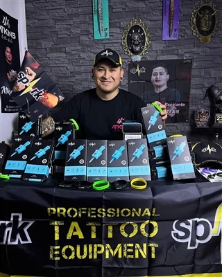 Felicitaciones al artista @atkins.morales y su equipo por ganar el 1er lugar ...
