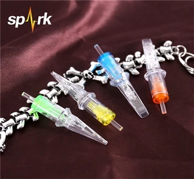 El lápiz de tatuaje inalámbrico SpArk se reúne con #sparkextracartridges