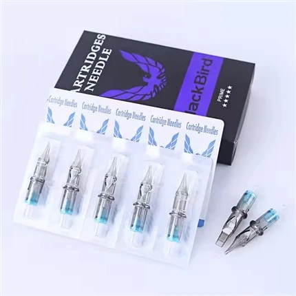 Aguja de tatuaje tradicional personalizada de Blackbird