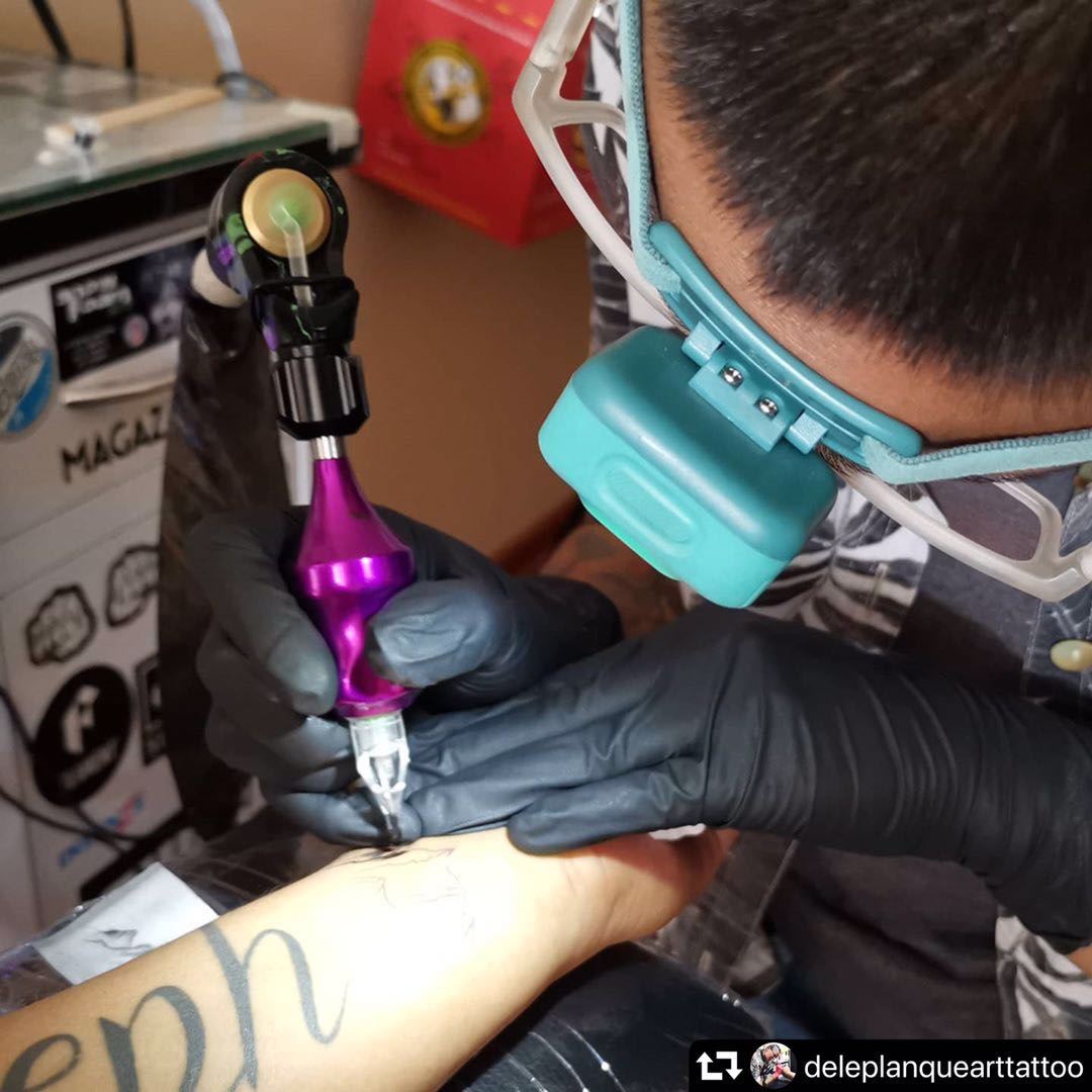 Perú Tattoo Artist elige cartuchos de chispa